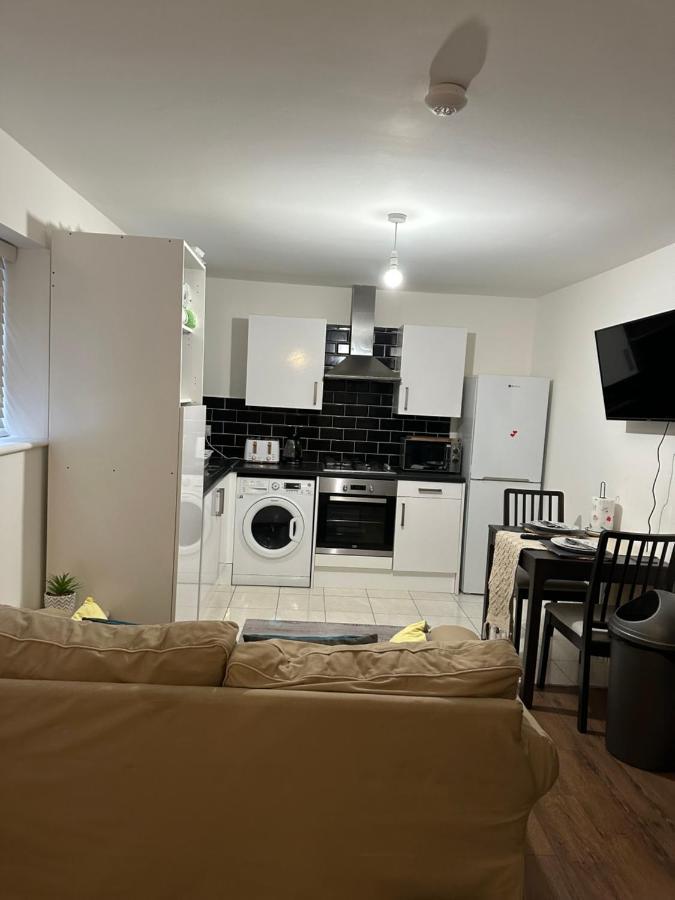 Beautiful Hoe Street Dream Ground Floor One Bedroom Apartment Londýn Exteriér fotografie